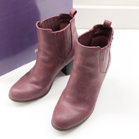 Madden Girl Davina burgundy ankle bootie - Picture 3 of 11